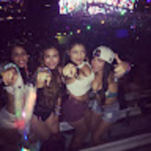 Meet your Posher, Dez